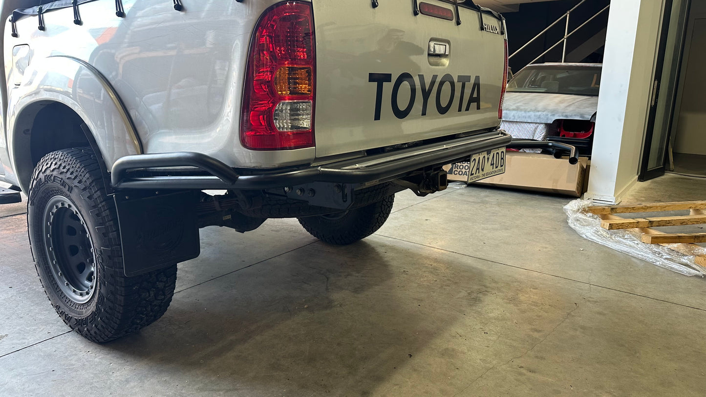 Styleworx N70 Hilux tube rear bar