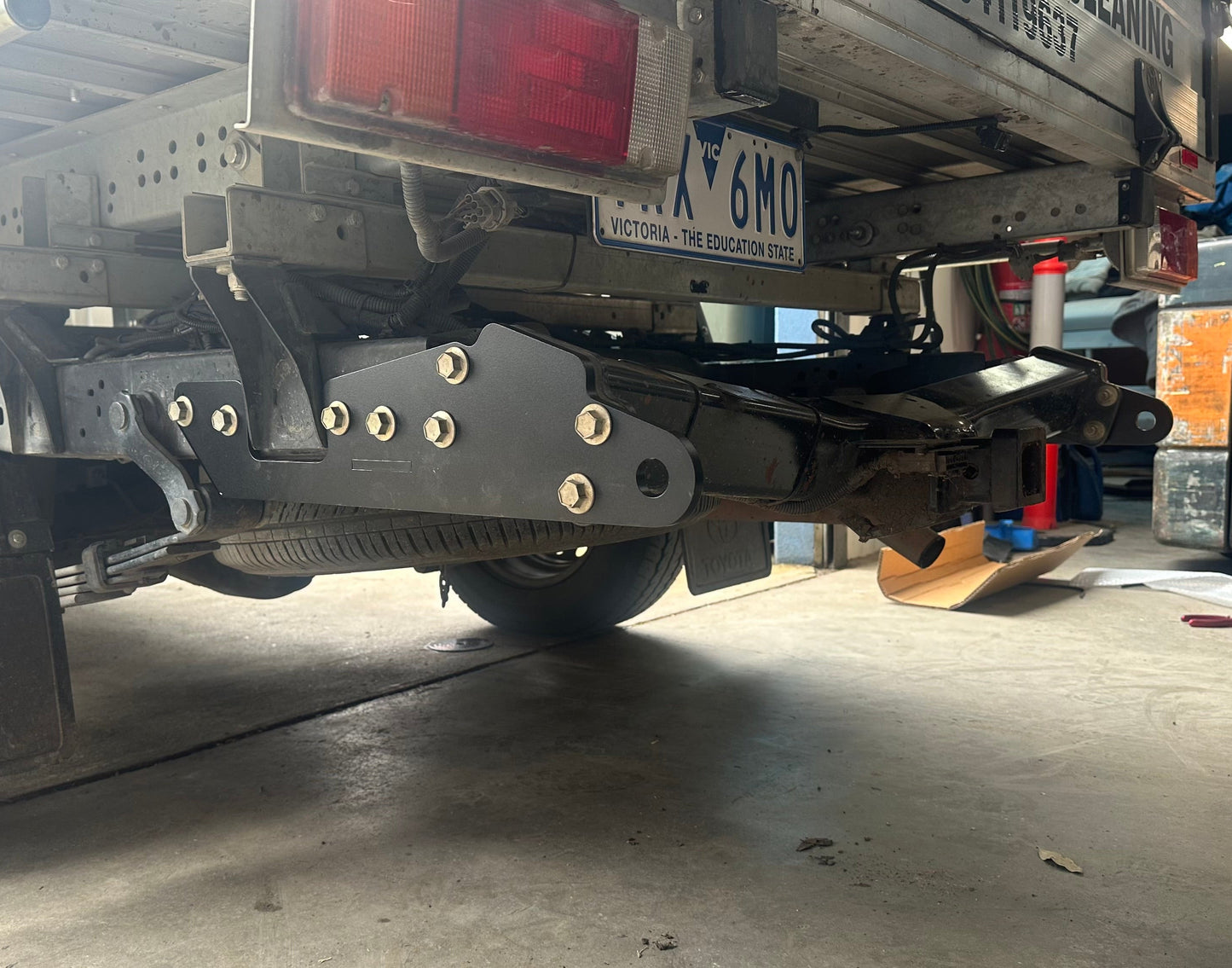 Styleworx Raised towbar bracket to suit Toyota Hilux N80