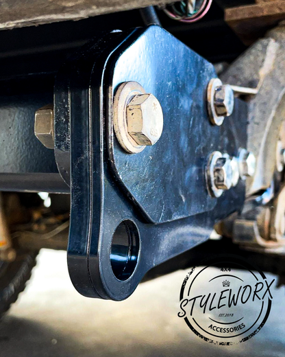 Styleworx Hilux n70 raised towbar bracket